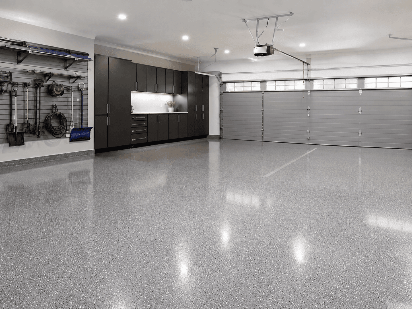 Garage floor coating with flake finish